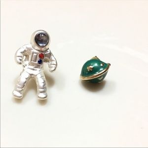 Spaceman earrings